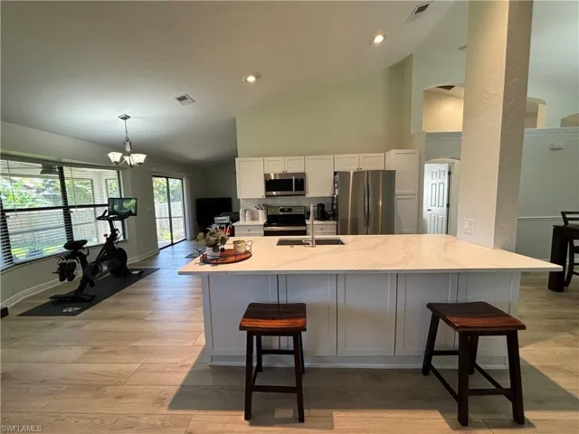 9241  Cypress N DR, Fort Myers, FL 33967