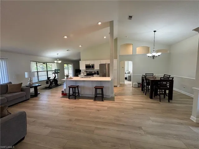 9241  Cypress N DR, Fort Myers, FL 33967