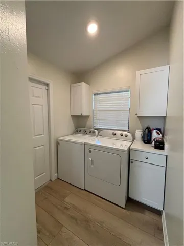 9241  Cypress N DR, Fort Myers, FL 33967