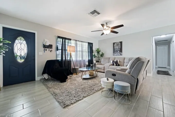 165 Charles St, Fort Myers, Florida 33905