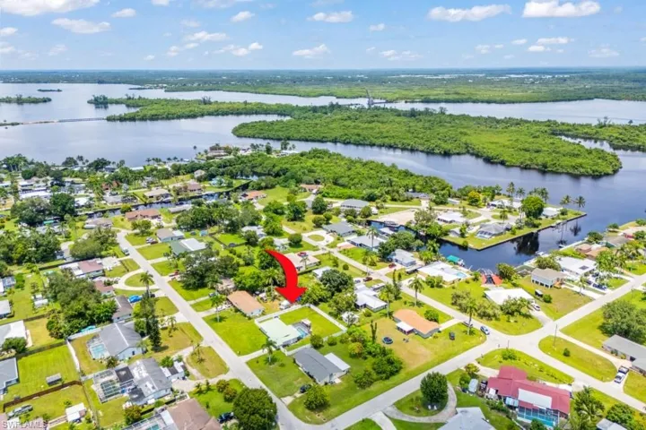 165 Charles St, Fort Myers, Florida 33905