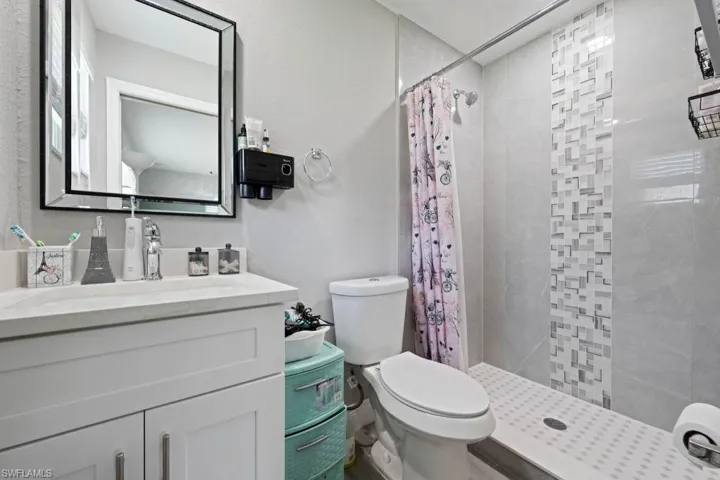 165 Charles St, Fort Myers, Florida 33905