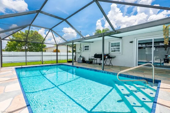 165 Charles St, Fort Myers, Florida 33905