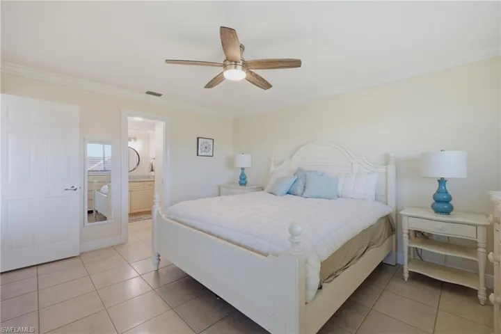 808 Cape Coral Pkwy W 201, Cape Coral, Florida 33914