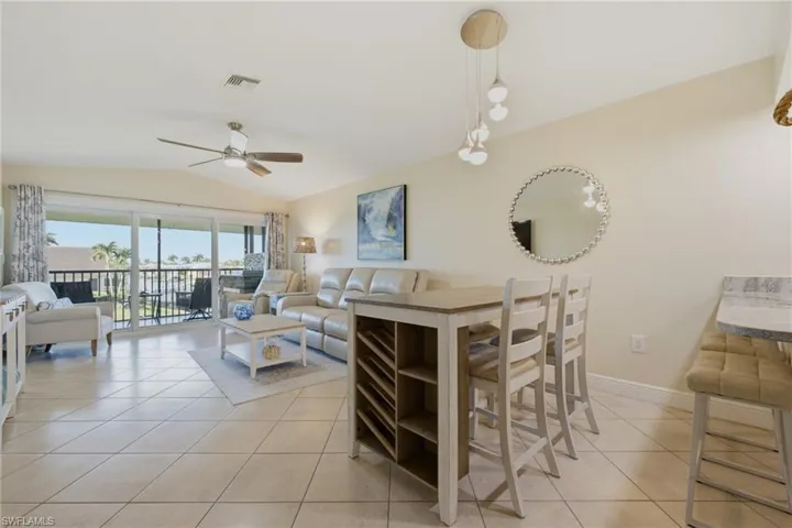 808 Cape Coral Pkwy W 201, Cape Coral, Florida 33914