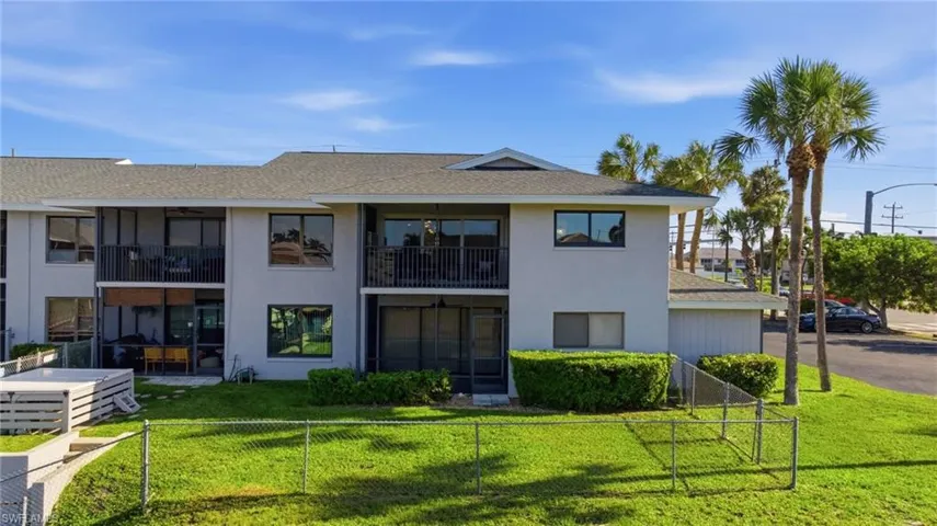 808 Cape Coral Pkwy W 201, Cape Coral, Florida 33914