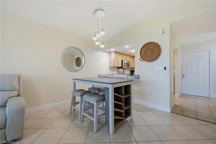 808 Cape Coral Pkwy W 201, Cape Coral, Florida 33914