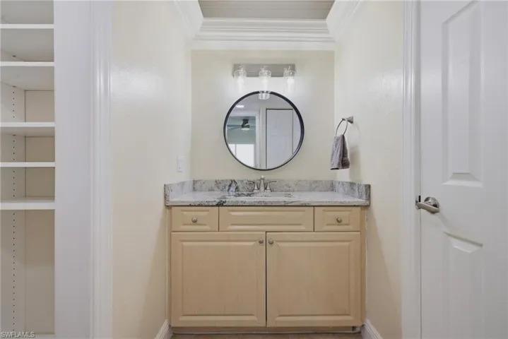 808 Cape Coral Pkwy W 201, Cape Coral, Florida 33914