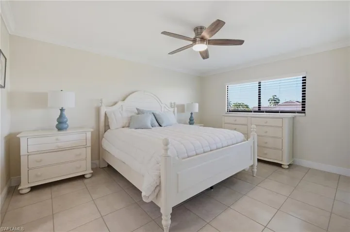 808 Cape Coral Pkwy W 201, Cape Coral, Florida 33914