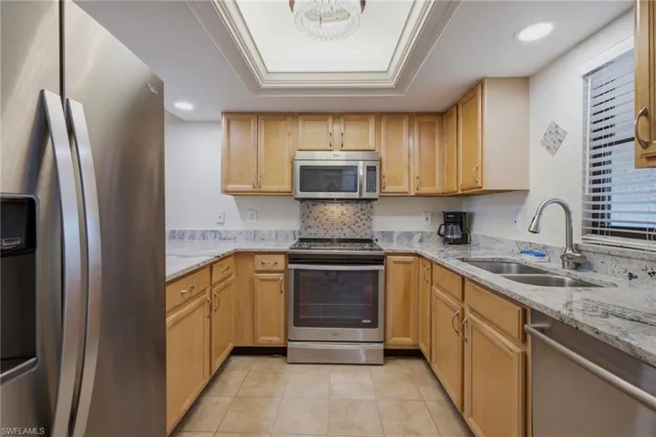 808 Cape Coral Pkwy W 201, Cape Coral, Florida 33914