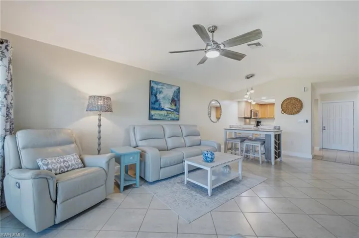 808 Cape Coral Pkwy W 201, Cape Coral, Florida 33914