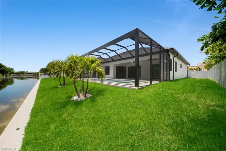 2227 Sw 15th Pl, Cape Coral, Florida 33991