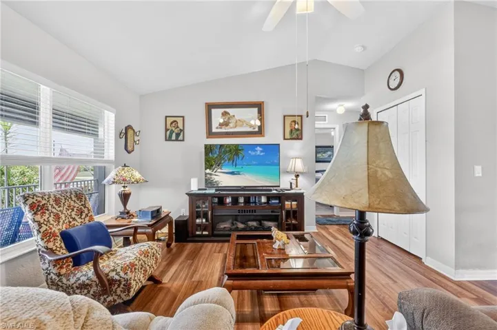 1904 Nw Embers Ter, Cape Coral, Florida 33993