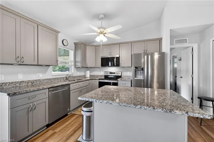 1904 Nw Embers Ter, Cape Coral, Florida 33993