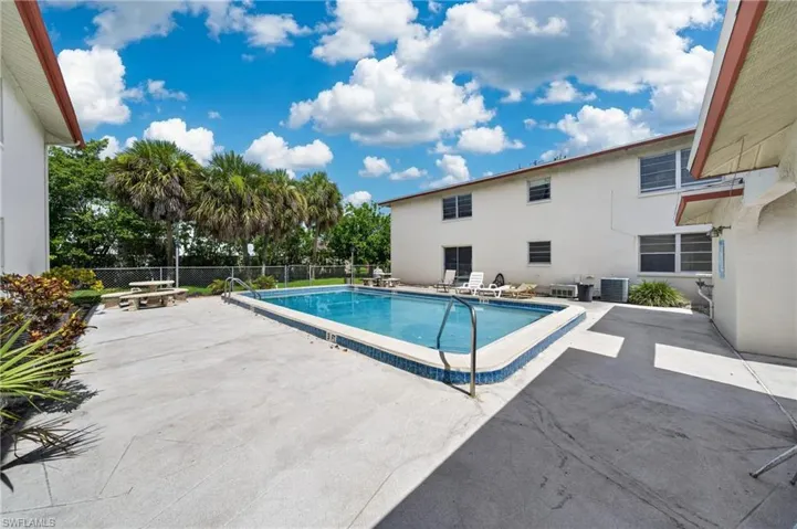 4420 Santa Barbara Blvd 204, Cape Coral, Florida 33914