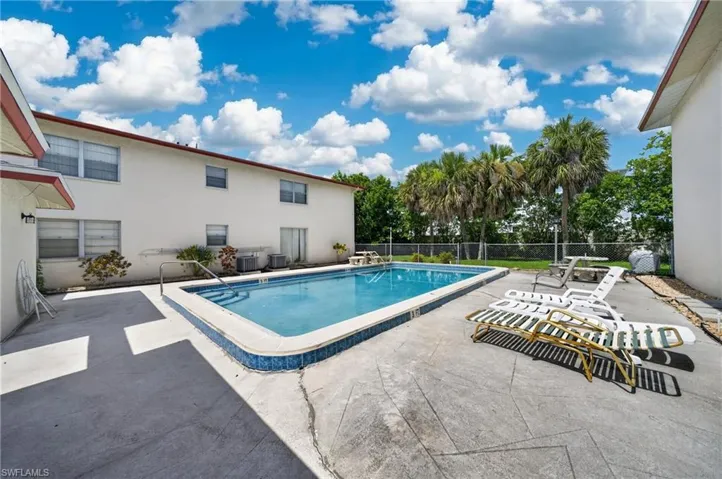 4420 Santa Barbara Blvd 204, Cape Coral, Florida 33914