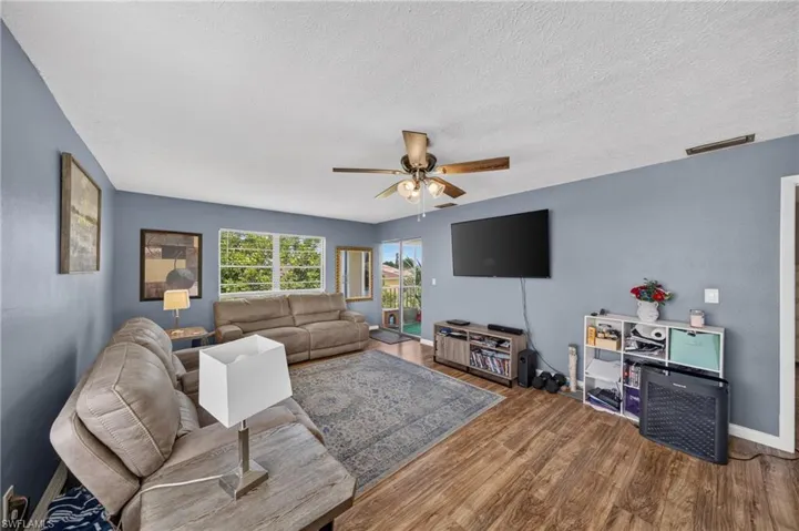 4420 Santa Barbara Blvd 204, Cape Coral, Florida 33914