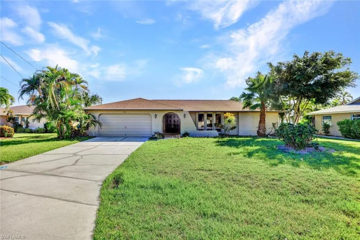 3711 Se 21st Ave, Cape Coral Fl 33904
