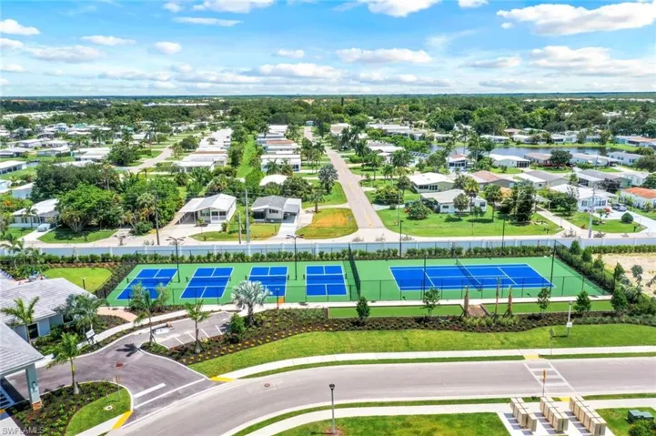 1212  Enbrook  LOOP, Naples, FL 34114