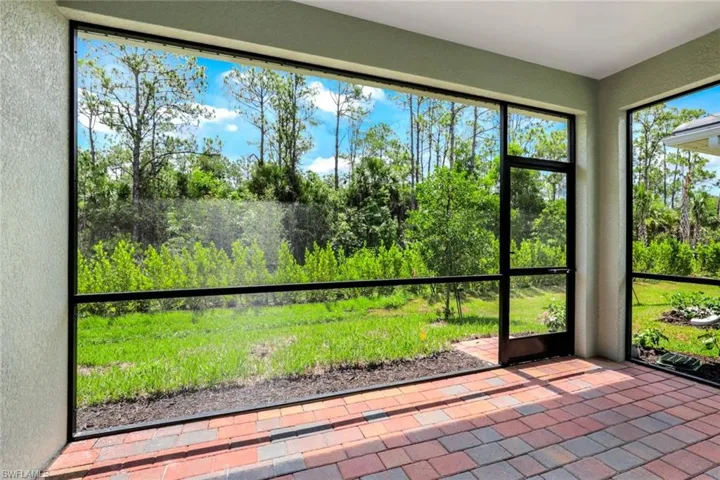 1212  Enbrook  LOOP, Naples, FL 34114