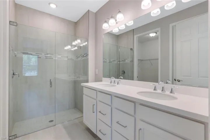 1212  Enbrook  LOOP, Naples, FL 34114