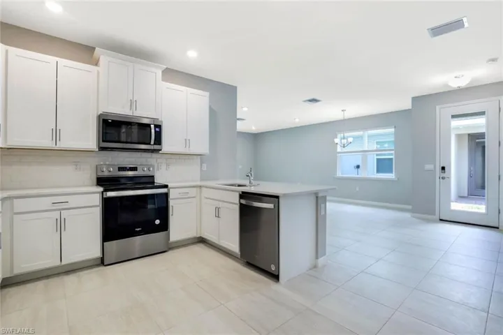 1212  Enbrook  LOOP, Naples, FL 34114