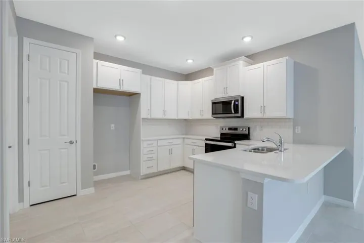 1212  Enbrook  LOOP, Naples, FL 34114