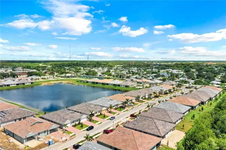 1212  Enbrook  LOOP, Naples, FL 34114