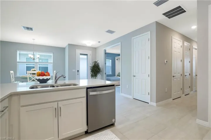 1212  Enbrook  LOOP, Naples, FL 34114