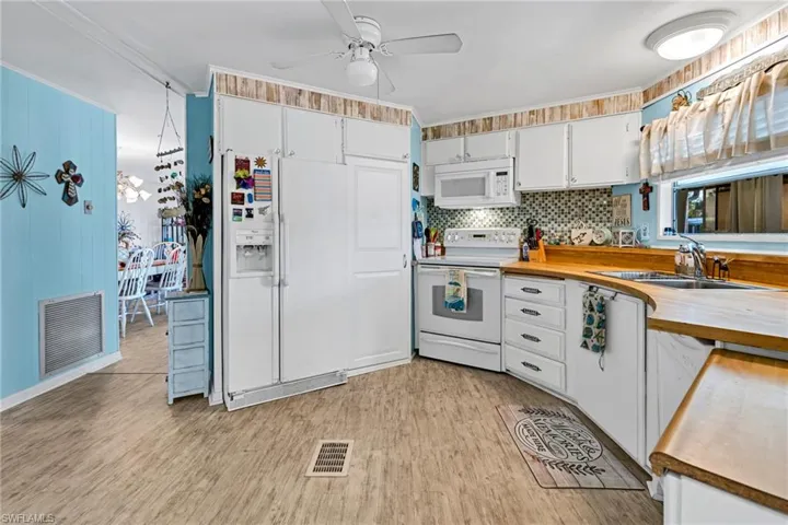 26049  Princess  LN, Bonita Springs, FL 34135