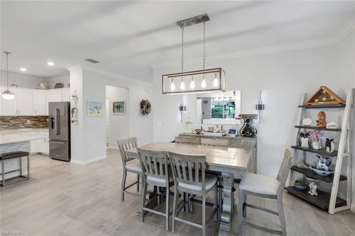 2193 Clementine St, Naples, Florida 34120