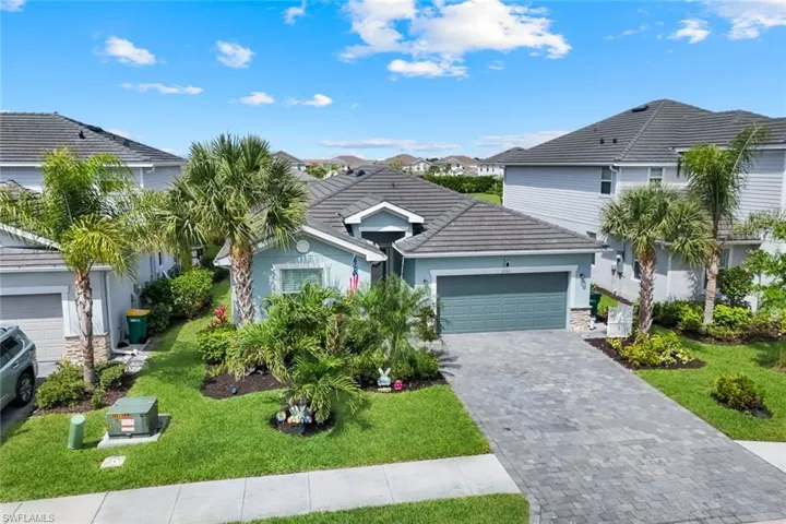 2193 Clementine St, Naples, Florida 34120
