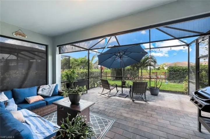 2193 Clementine St, Naples, Florida 34120