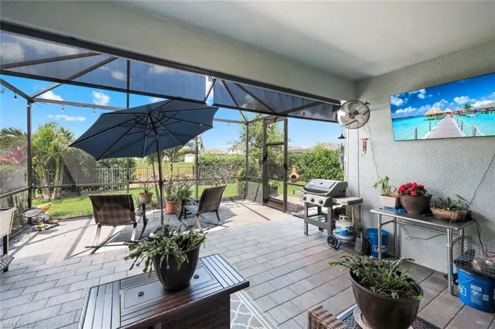 2193 Clementine St, Naples, Florida 34120