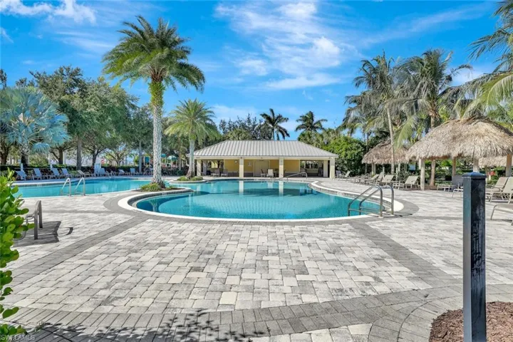 2193 Clementine St, Naples, Florida 34120