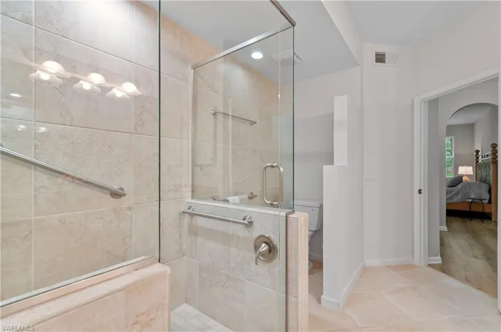 7120 Timberland Cir 101, Naples, Florida 34109