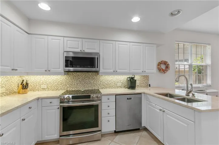 7120 Timberland Cir 101, Naples, Florida 34109