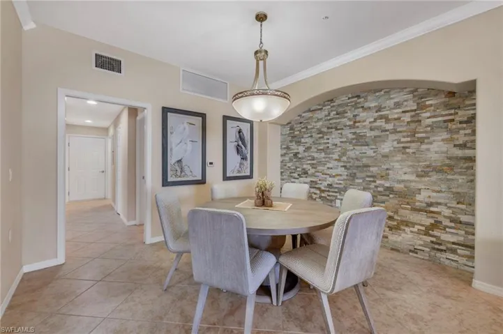 Attractive stonework in Dining Room niche