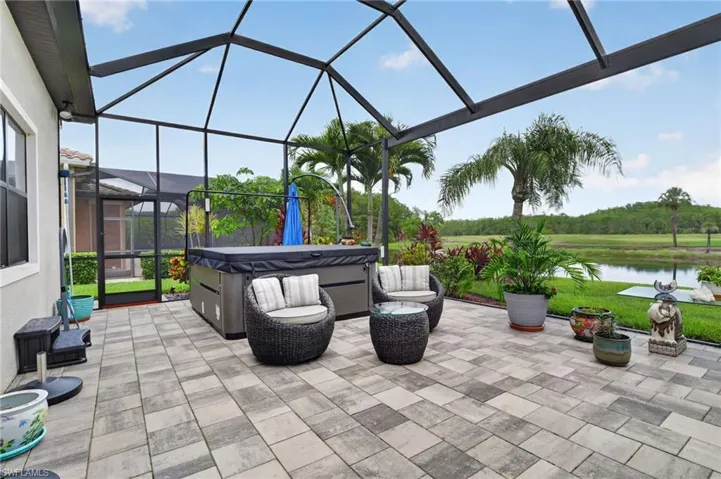 12904 Hadley Ct, Fort Myers, Florida 33913