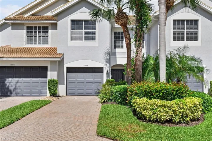 15995 Caldera Ln 69, Naples, Florida 34110