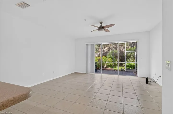 15995 Caldera Ln 69, Naples, Florida 34110