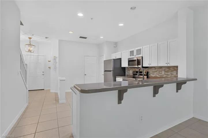 15995 Caldera Ln 69, Naples, Florida 34110