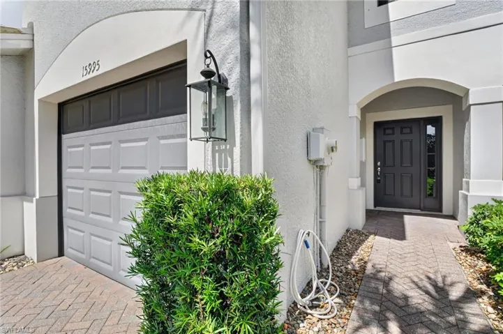 15995 Caldera Ln 69, Naples, Florida 34110