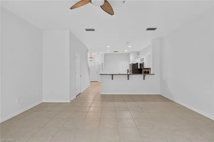 15995 Caldera Ln 69, Naples, Florida 34110