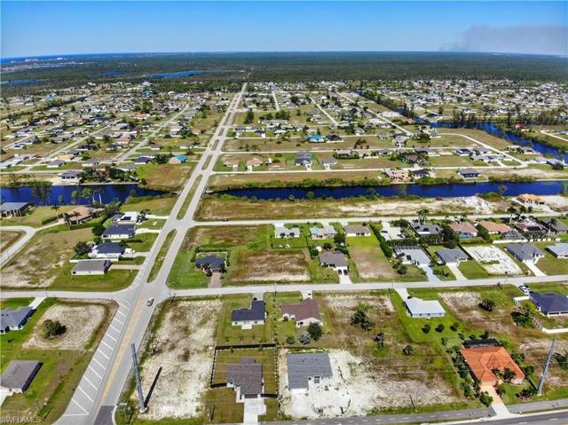 2320 NW 25th ST, CAPE CORAL FL 33993