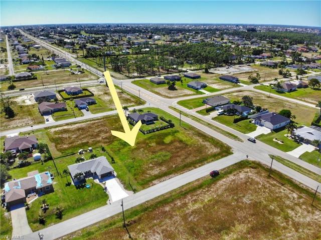 2320 NW 25th ST, CAPE CORAL FL 33993