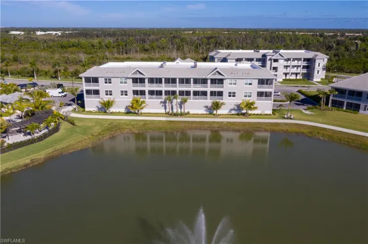 163  Indies E DR, Naples, FL 34114