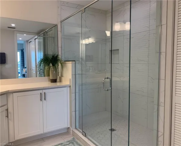 163  Indies E DR, Naples, FL 34114