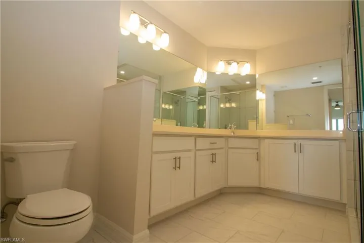 163  Indies E DR, Naples, FL 34114