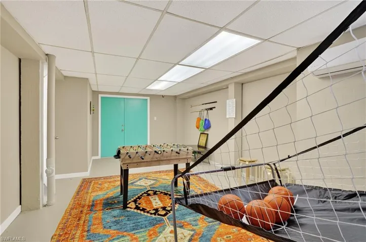 1433 Sanderling Cir, Sanibel, Florida 33957